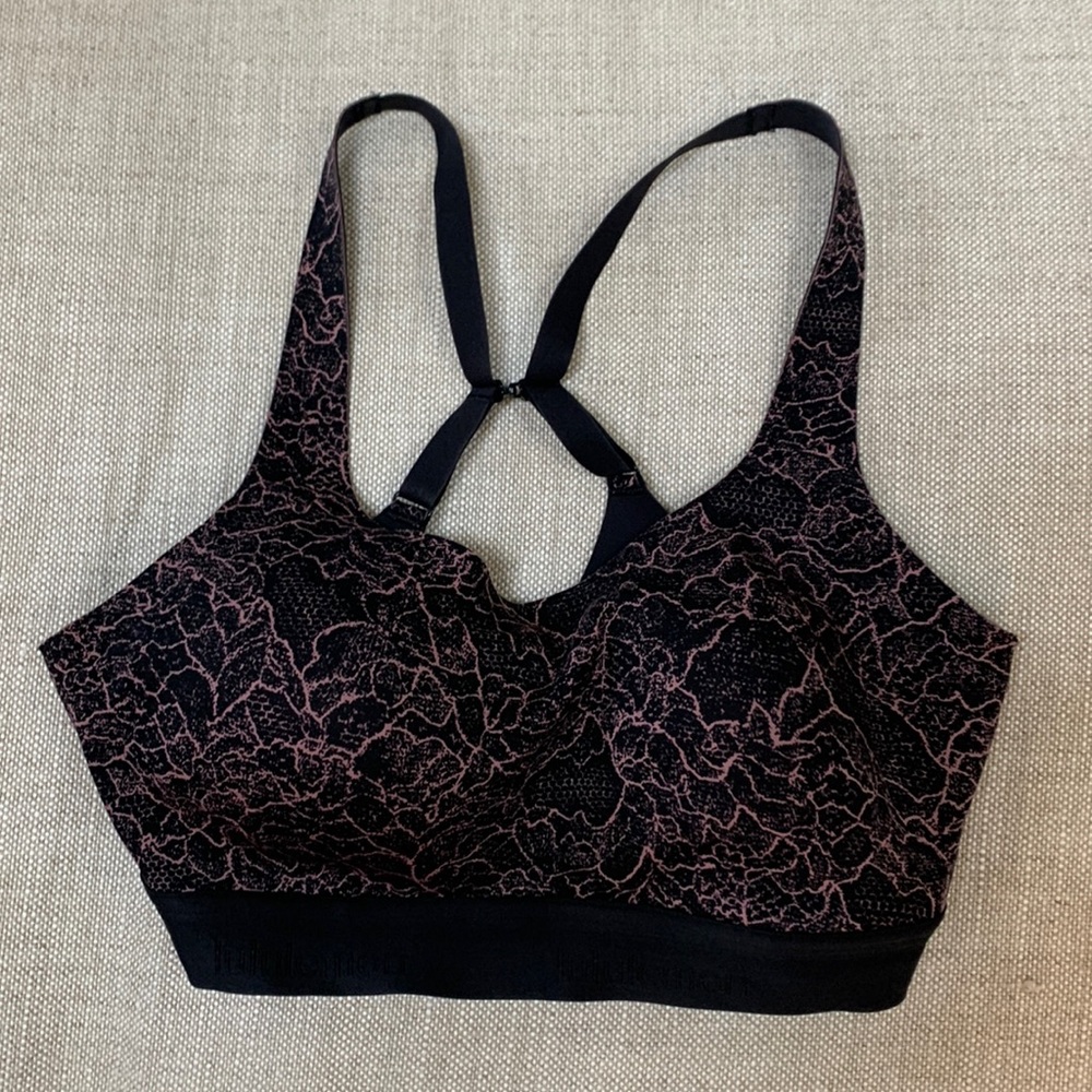 lululemon fine form bra(medium support) 34c